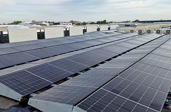 Zonnepanelen bij PWA BV