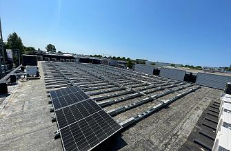 Zonnepanelen bij PWA BV