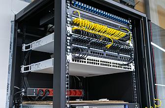 Elektrische installatie bedrijfspand in Aalsmeer